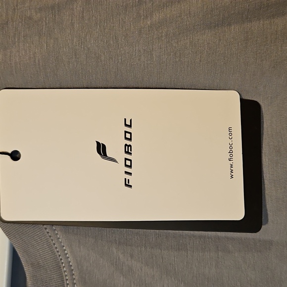 NWT FIOBOC Stay Smooth Long Sleeve Curve Hem Tee:Classic Fit Sz. M - Picture 5 of 7